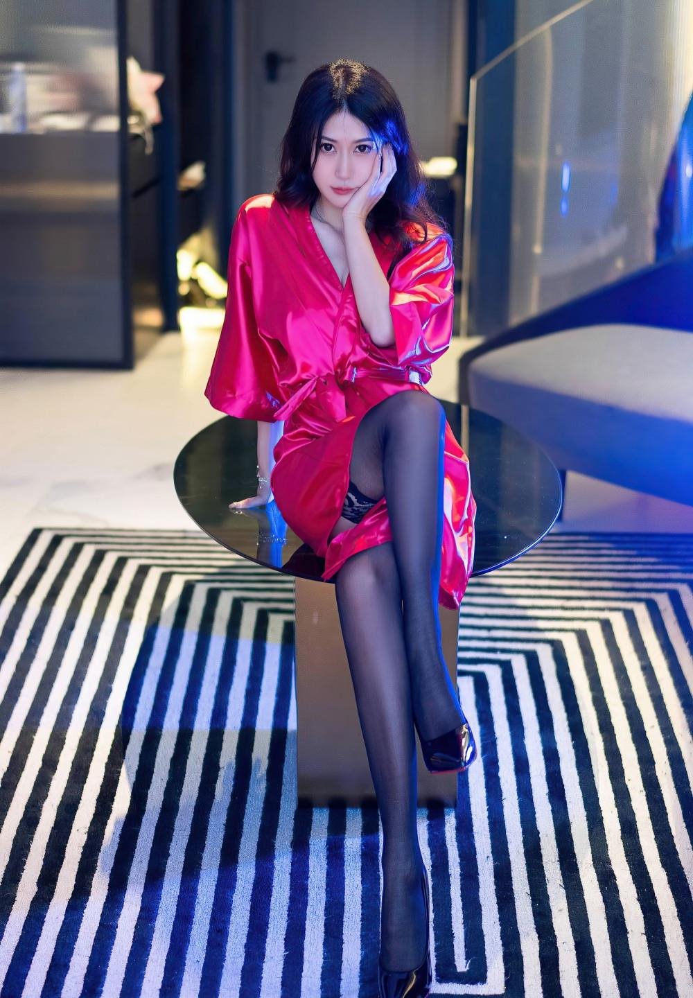 Ů���ѵĊ���2HD