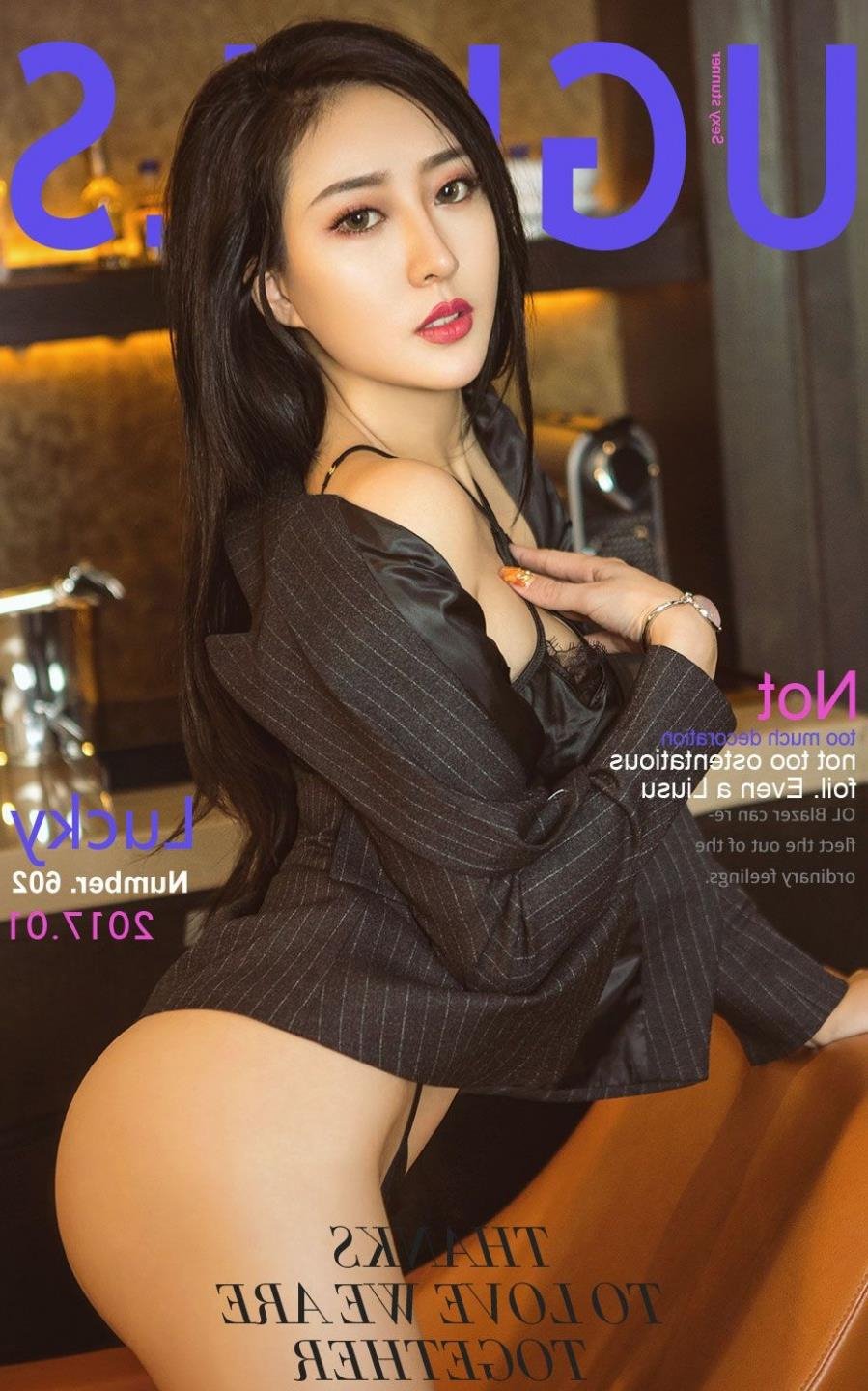 ��ɫսѥ9����