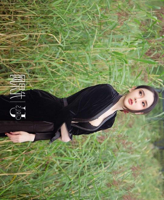 ������Ů�Ȼ�����Ƶ