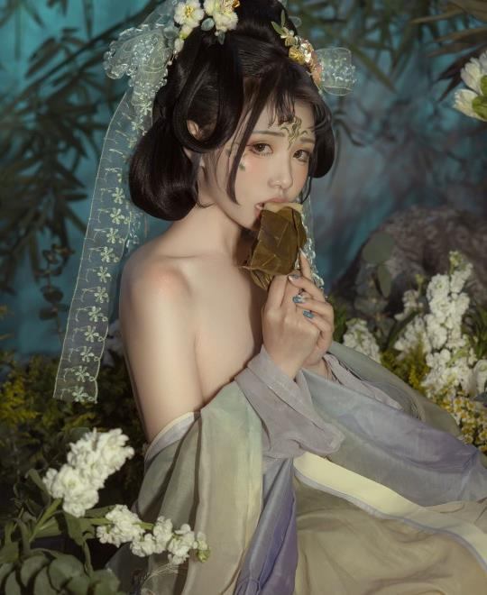 ������ɭ